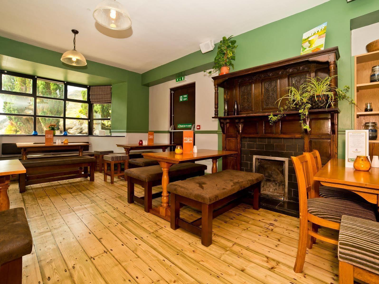 Yha Snowdon Pen-Y-Pass Hostel Llanberis Εξωτερικό φωτογραφία
