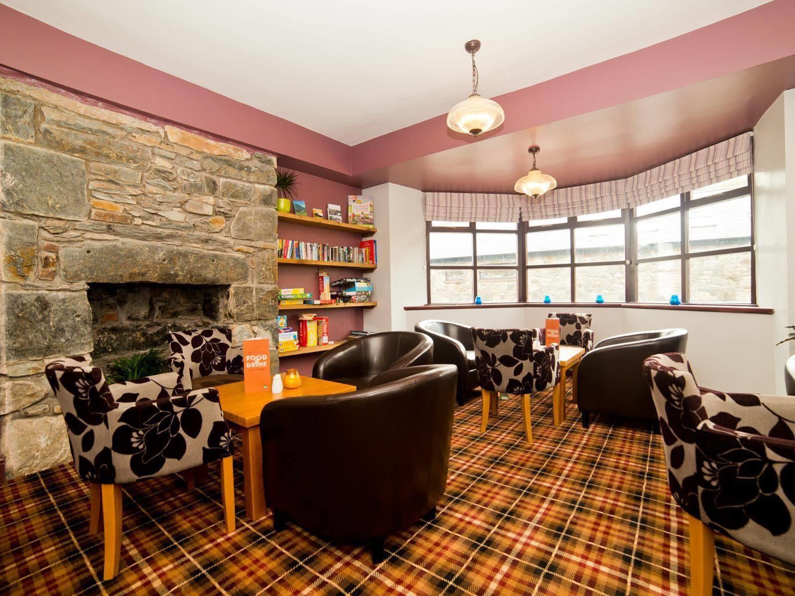 Yha Snowdon Pen-Y-Pass Hostel Llanberis Εξωτερικό φωτογραφία